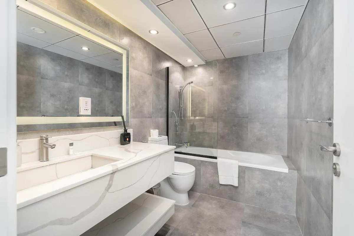 Elegant 2-Bedroom With Balcony At Burj Views In Downtown Dubai