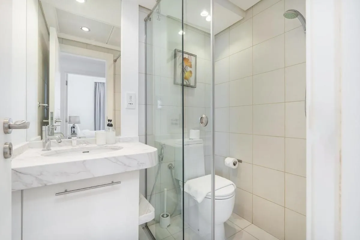 Elegant 2-Bedroom With Balcony At Burj Views In Downtown Dubai 0*,