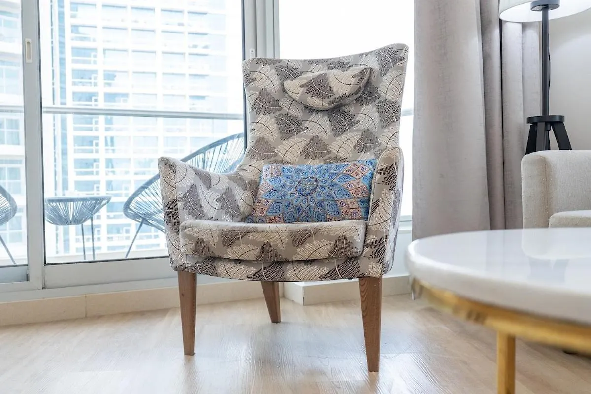 Elegant 2-Bedroom With Balcony At Burj Views In Downtown ドバイ アパート